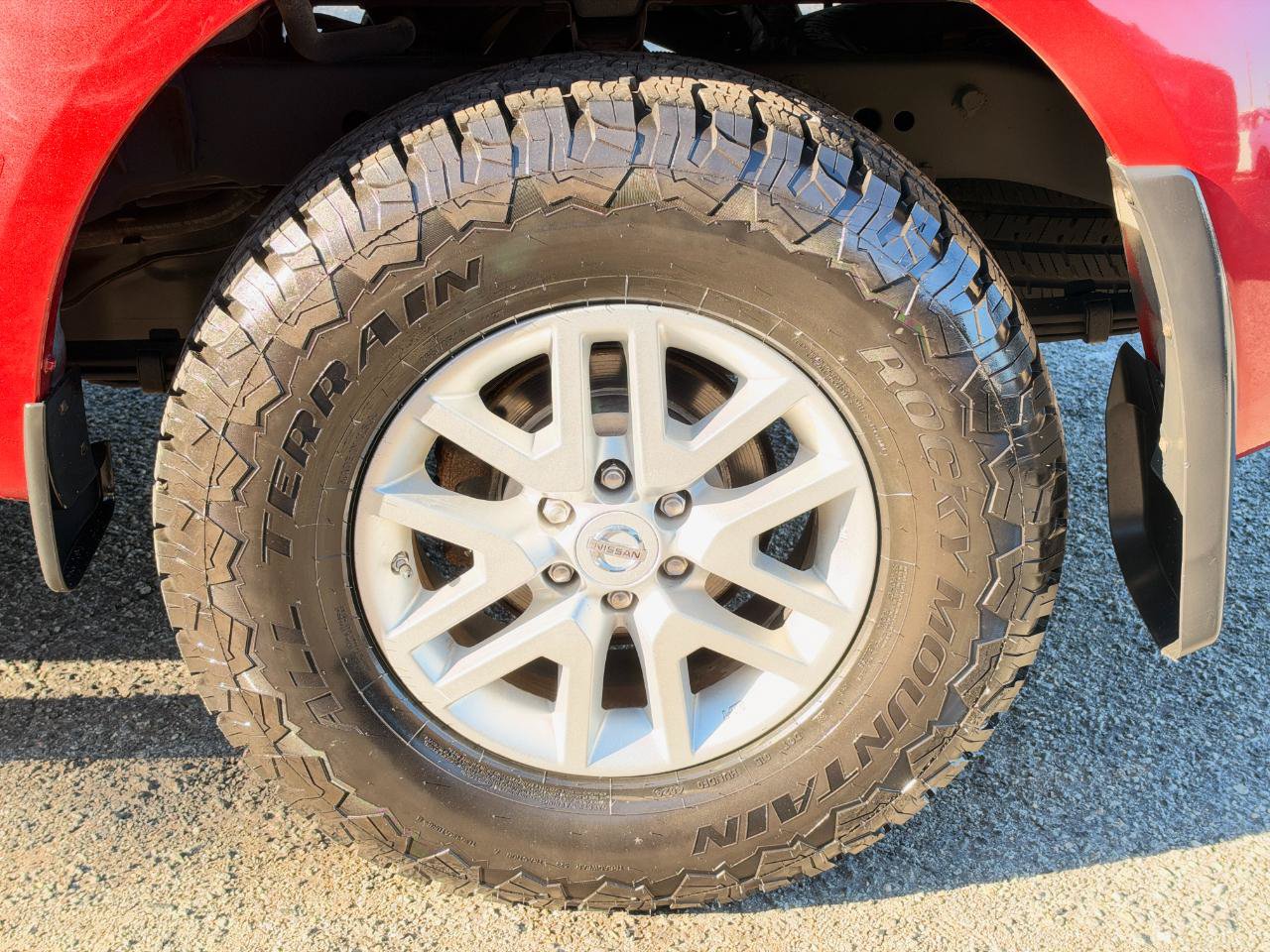 Used 2019 Nissan Frontier SV AWD/4WD image 72