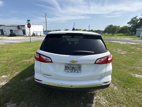 Used 2019 Chevrolet Equinox LT w/ Driver Convenience Package FWD image 5