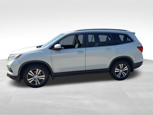Used 2017 Honda Pilot EX-L image 7