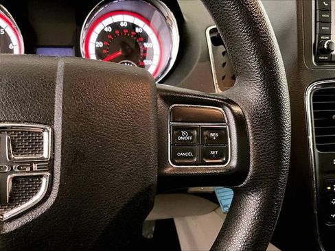 Used 2017 Dodge Grand Caravan SE w/ Power Window Group FWD image 19