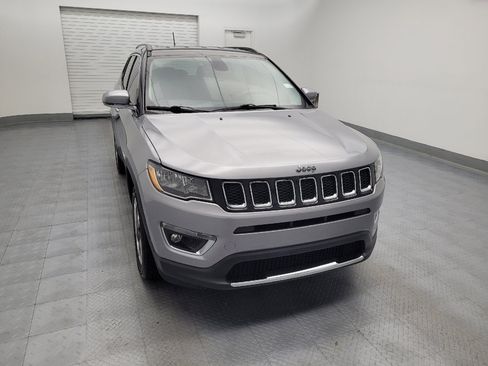 Used 2018 Jeep Compass Limited w/ Navigation Group AWD/4WD image 14