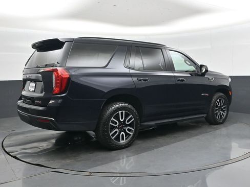 Used 2021 GMC Yukon AT4 w/ Rear Media and Nav Package AWD/4WD image 3
