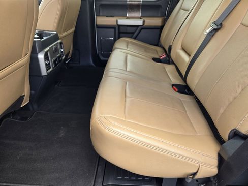 Used 2022 Ford F250 Lariat w/ Lariat Value Package image 29