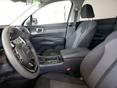 Certified 2023 Kia Sorento LX FWD image 17