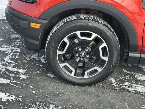 Used 2022 Ford Bronco Sport Outer Banks w/ Tech Package image 8