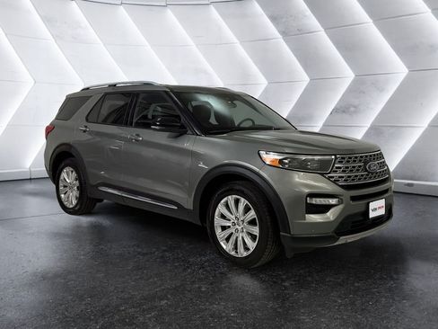 Used 2020 Ford Explorer Limited w/ Class III Trailer Tow Package AWD/4WD image 1