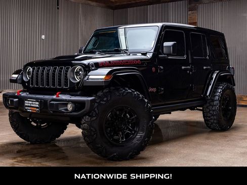 Used 2025 Jeep Wrangler Unlimited Rubicon AWD/4WD image 4