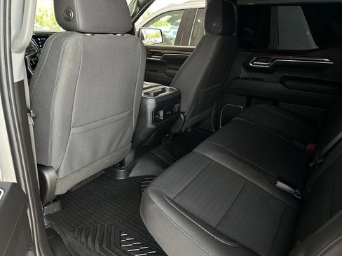 Used 2023 Chevrolet Silverado 1500 LT AWD/4WD image 15