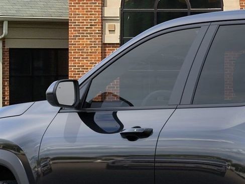 New 2026 Chevrolet Equinox LT FWD image 12