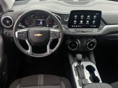 Used 2023 Chevrolet Blazer LT w/ Convenience Package image 12