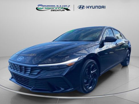 New 2026 Hyundai Elantra Sport image 4