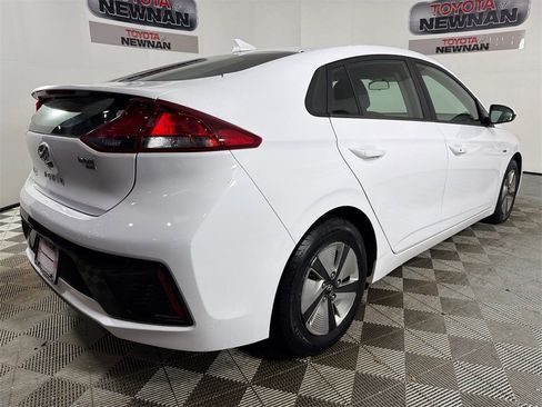 Used 2019 Hyundai Ioniq Blue image 3