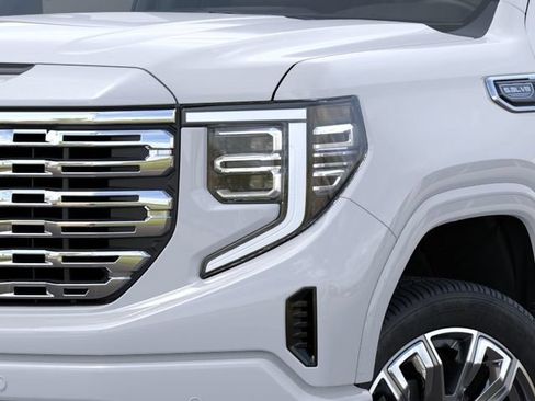 New 2026 GMC Sierra 1500 Denali w/ Denali Reserve Package AWD/4WD image 10