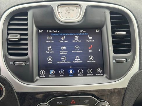 Used 2022 Chrysler 300 Touring L w/ Popular Equipment Group image 18