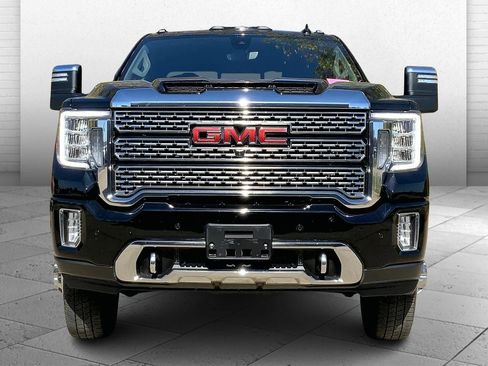Used 2023 GMC Sierra 3500 Denali w/ Denali Ultimate Package image 2
