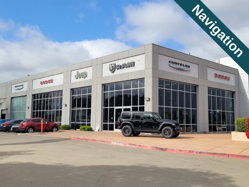 Used 2021 Jeep Wrangler Unlimited Sahara AWD/4WD image 26