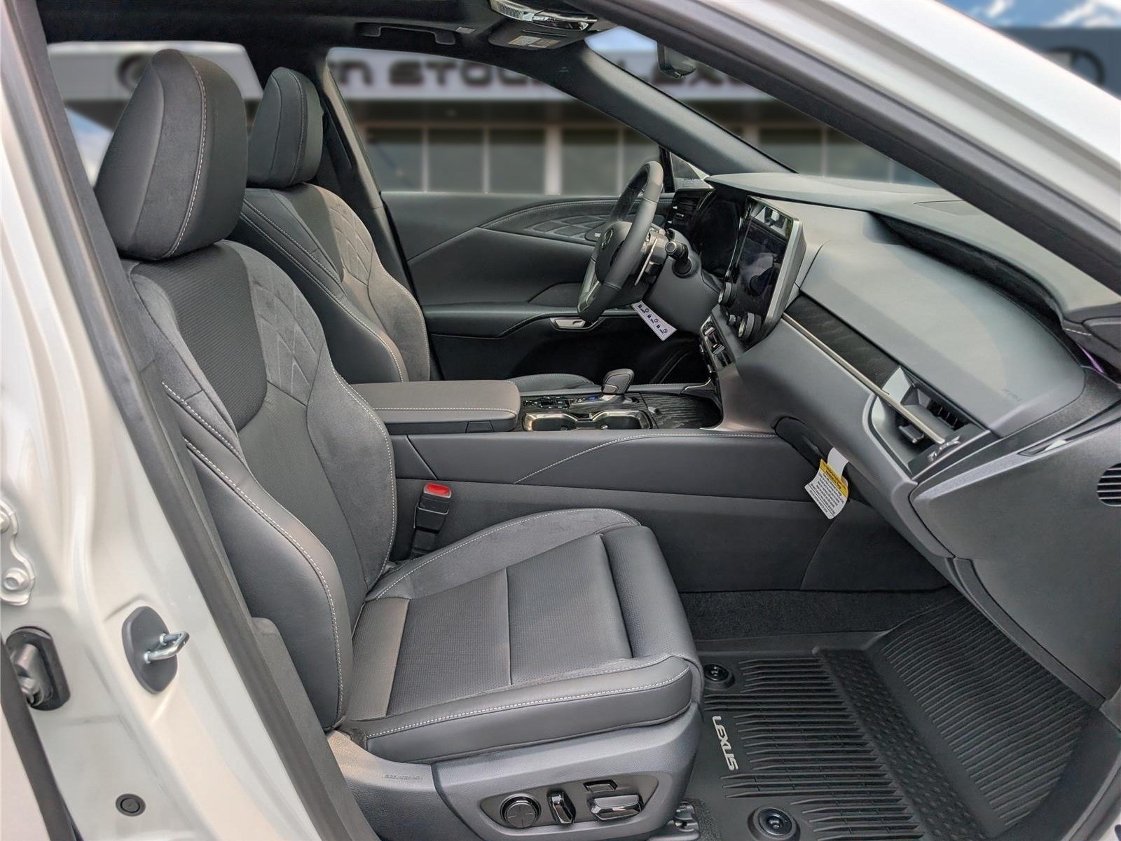 New 2026 Lexus RX 350 AWD w/ Convenience Package image 7