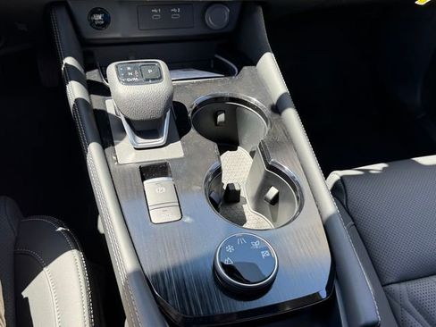 New 2026 Nissan Rogue Platinum AWD/4WD image 17