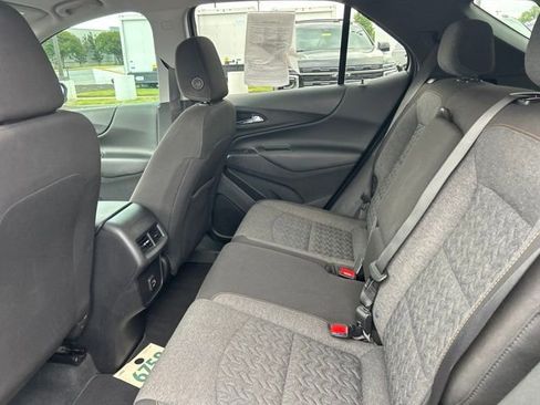 Used 2022 Chevrolet Equinox LT FWD image 28