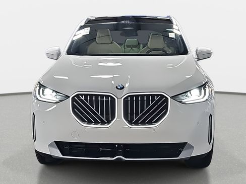 New 2026 BMW X3 xDrive30 w/ Convenience Package image 2