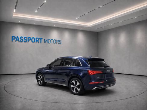 Used 2023 Audi Q5 2.0T Premium Plus w/ Premium Plus Package AWD/4WD image 6