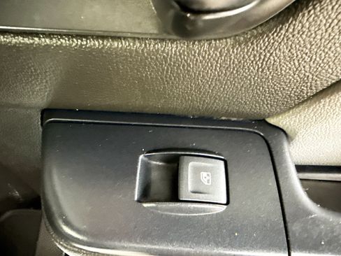 Used 2019 Chevrolet Silverado 2500 W/T w/ WT Convenience Package image 28