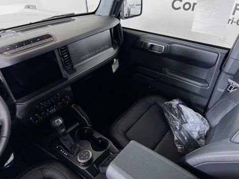 New 2026 Ford Bronco Badlands image 27