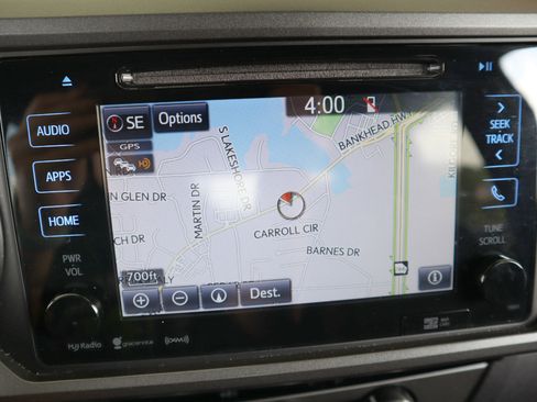 Used 2018 Toyota Tacoma TRD Sport image 48