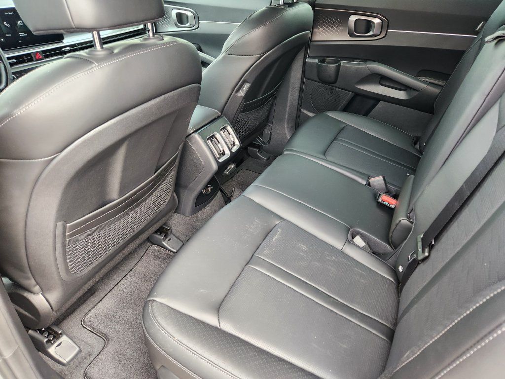 New 2026 Kia Sorento S FWD image 19