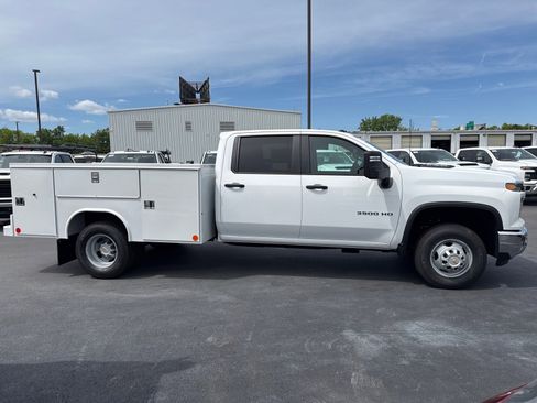 New 2026 Chevrolet Silverado 3500 W/T w/ WT Convenience Package AWD/4WD image 2