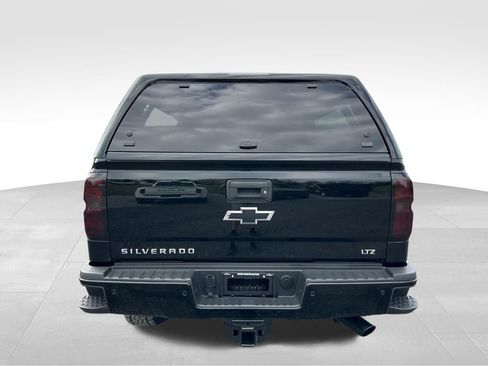 Used 2018 Chevrolet Silverado 2500 LTZ w/ Midnight Edition image 14