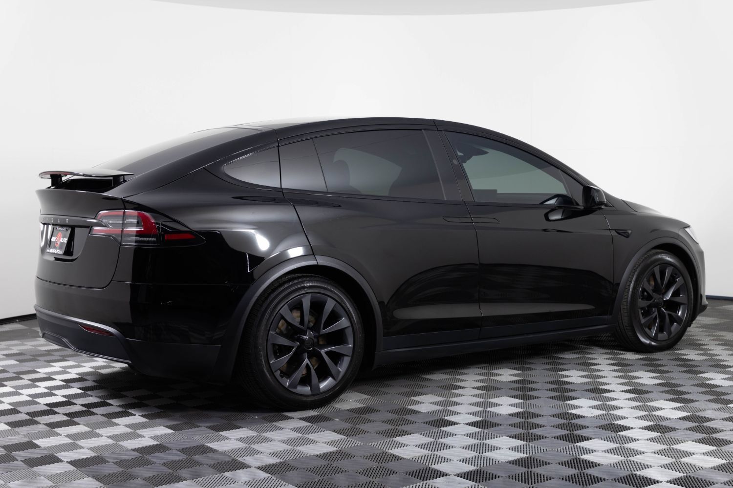 Used 2023 Tesla Model X AWD/4WD image 8
