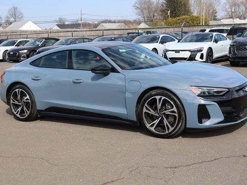 Used 2022 Audi e-tron GT Premium Plus w/ Performance Package image 3