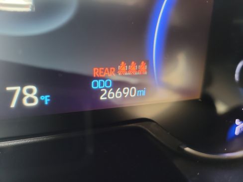 Certified 2024 Toyota RAV4 LE AWD/4WD image 31