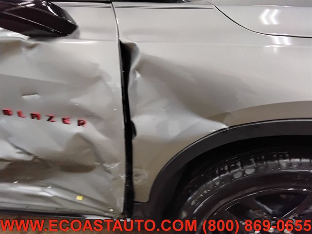 Used 2024 Chevrolet Blazer LT w/ Redline Edition FWD image 18