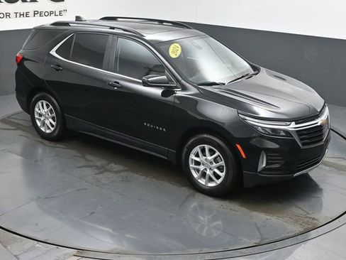Used 2024 Chevrolet Equinox LT image 24