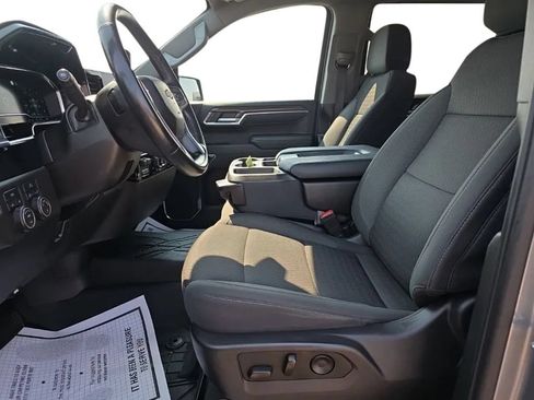 Used 2023 Chevrolet Silverado 1500 LT AWD/4WD image 13