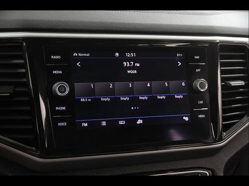 Used 2021 Volkswagen Atlas SEL AWD/4WD image 11