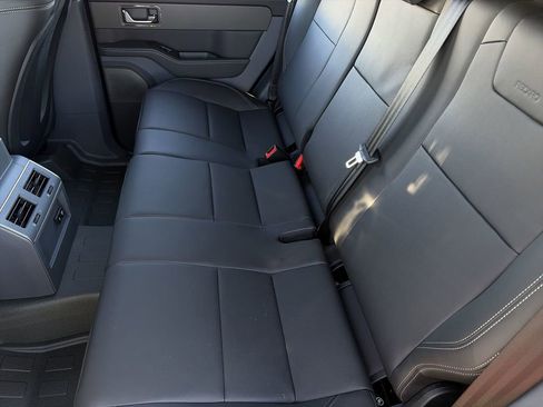 New 2025 INEOS Grenadier 1924 image 18