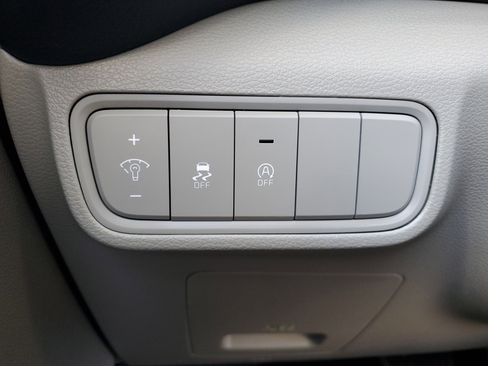 Certified 2024 Kia Soul LX image 24