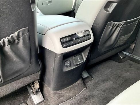 Used 2023 Hyundai Palisade SEL AWD/4WD image 10