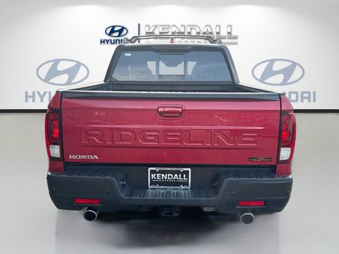Used 2024 Honda Ridgeline TrailSport image 5
