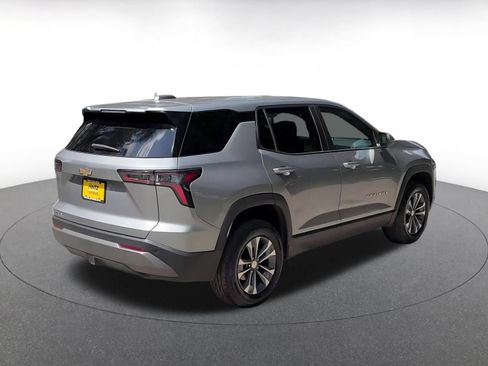 Used 2025 Chevrolet Equinox LT FWD image 14