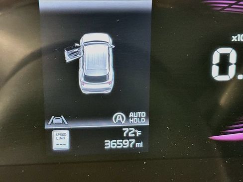 Used 2024 Kia Sportage X-Line w/ X-Line Premium Package AWD/4WD image 8