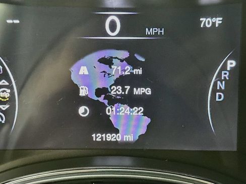 Used 2018 Jeep Grand Cherokee Limited RWD image 15