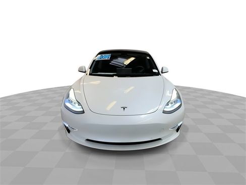 Used 2021 Tesla Model 3 Long Range image 3