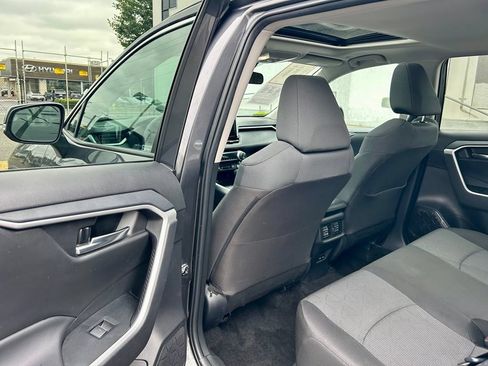 Certified 2024 Toyota RAV4 XLE w/ Convenience Package AWD/4WD image 11