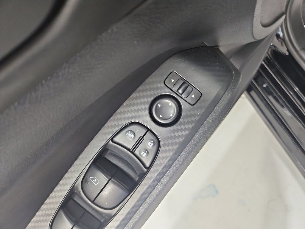 Certified 2025 Nissan Altima 2.5 S FWD image 13