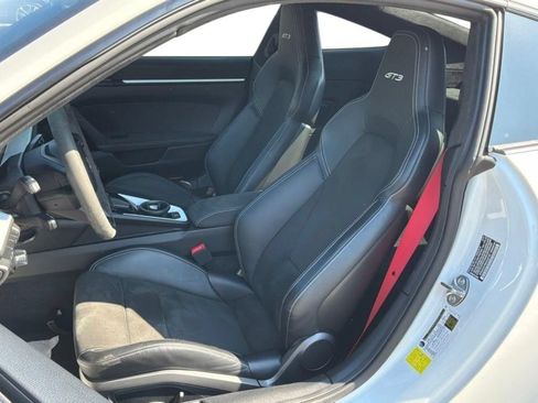 Used 2022 Porsche 911 GT3 RWD image 5