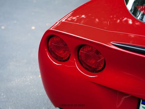 Used 2006 Chevrolet Corvette Coupe w/ Preferred Equipment Group RWD image 55